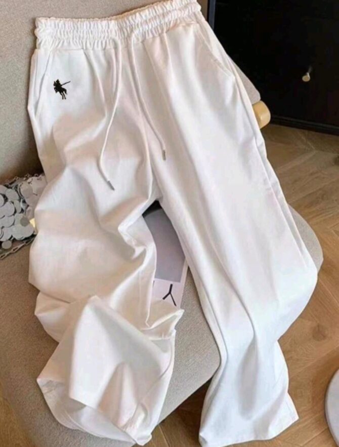 Little Horse Embroidered Relaxed Fit Solid Color Straight Leg Pants For Women