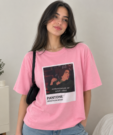 Pink Graphic T-Shirt 🎀